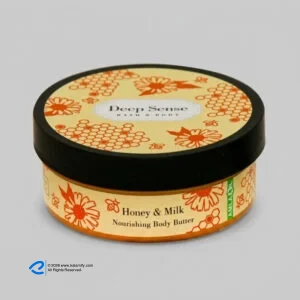 کره بدن دیپ سنس مدل Honey حجم 200 میلی‌لیتر مغذی و آبرسان قوی با کره شی، روغن نارگیل و آملا، ضد خشکی و نرم‌کننده پوست با جذب سریع و حفظ رطوبت طولانی‌مدت مناسب بانوان
